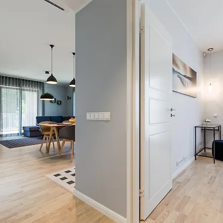 Apartman Goodson & Red Pronksi *