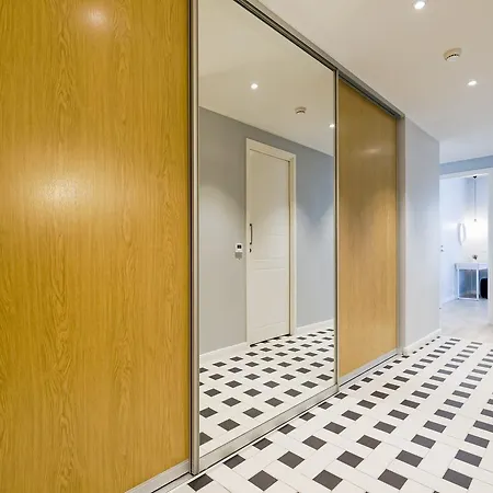 Goodson & Red Pronksi Appartement Tallinn